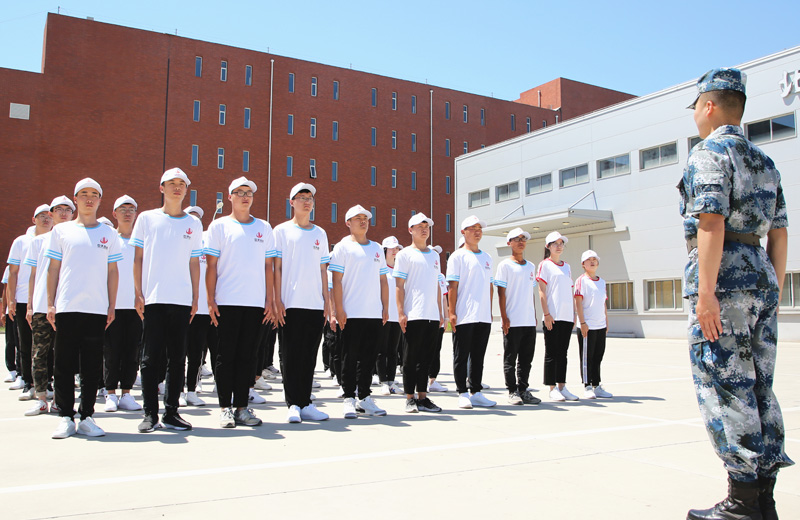 2019年7月1日，中天北京集團(tuán)大學(xué)生入職培訓(xùn)。