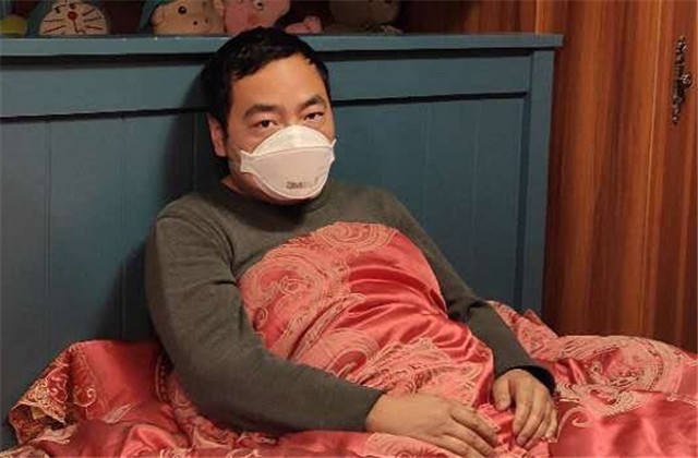 【高光“疫”事】感染不敢回家、排隊(duì)等床位、開水兌米飯—— 趙東：帶著希望和愛 戰(zhàn)斗在春天里