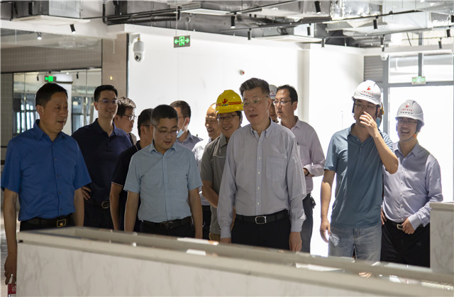 合肥市委常委、副市長路軍赴安徽公司合肥市第六中學新校區(qū)項目調研